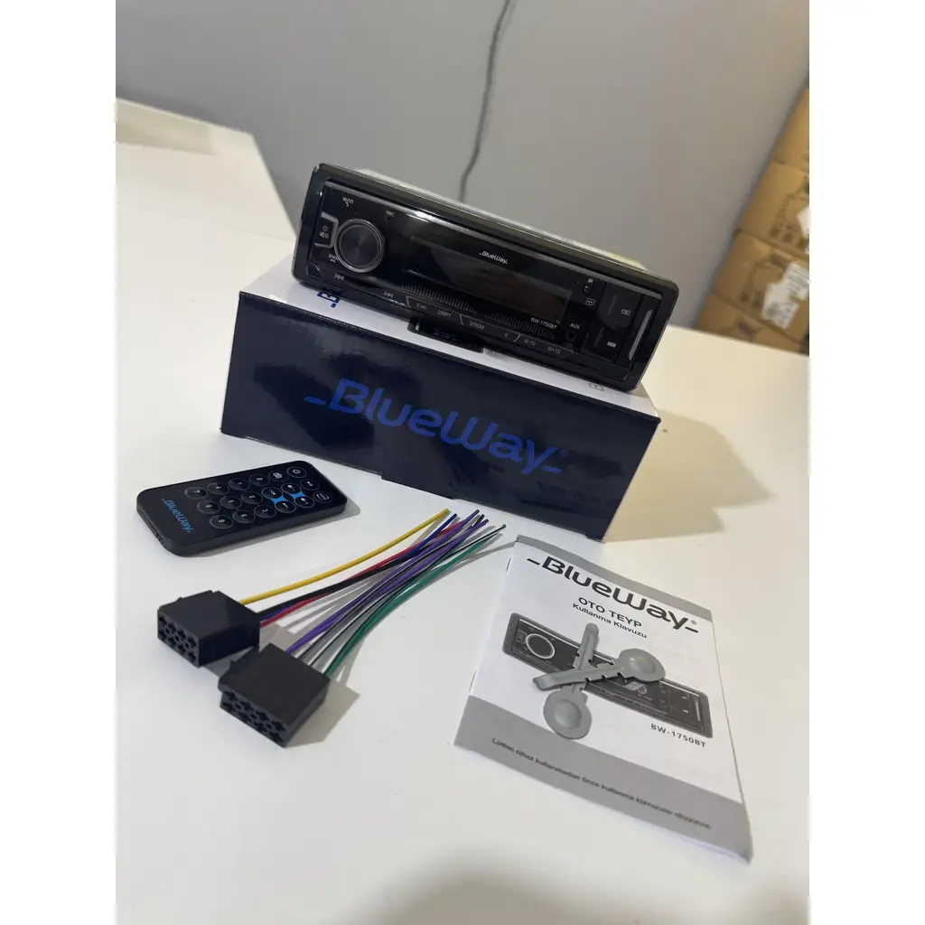 BLUEWAY BW-1750BT OTO TEYP USB AUX BLUETTOTH HIZLI ŞARJ BLUEWAY BW-1750BT OTO TEYP USB AUX BLUETTOTH HIZLI ŞARJ